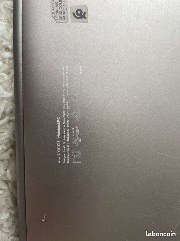 Pièces détachées pour ASUS UX410