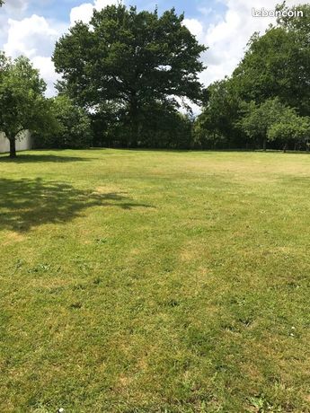 Terrain proche de Lesparre