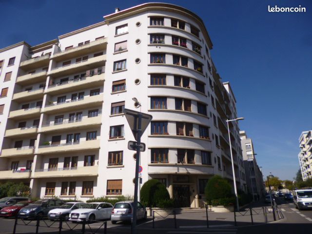 Appartement 3 pièces 98 m² · à Lyon · 98 m² · 895 €
