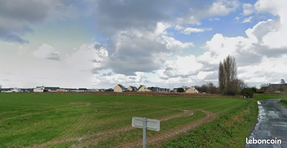 Terrain à bâtir de 410 m² à PLURIEN (22) · 83 500 €