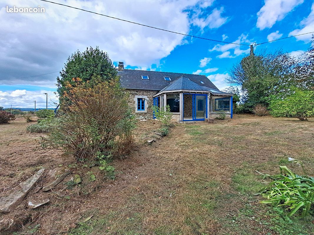 Maison 5 pièces 135 m² · à Lannédern · 135 m² · 138 000 €
