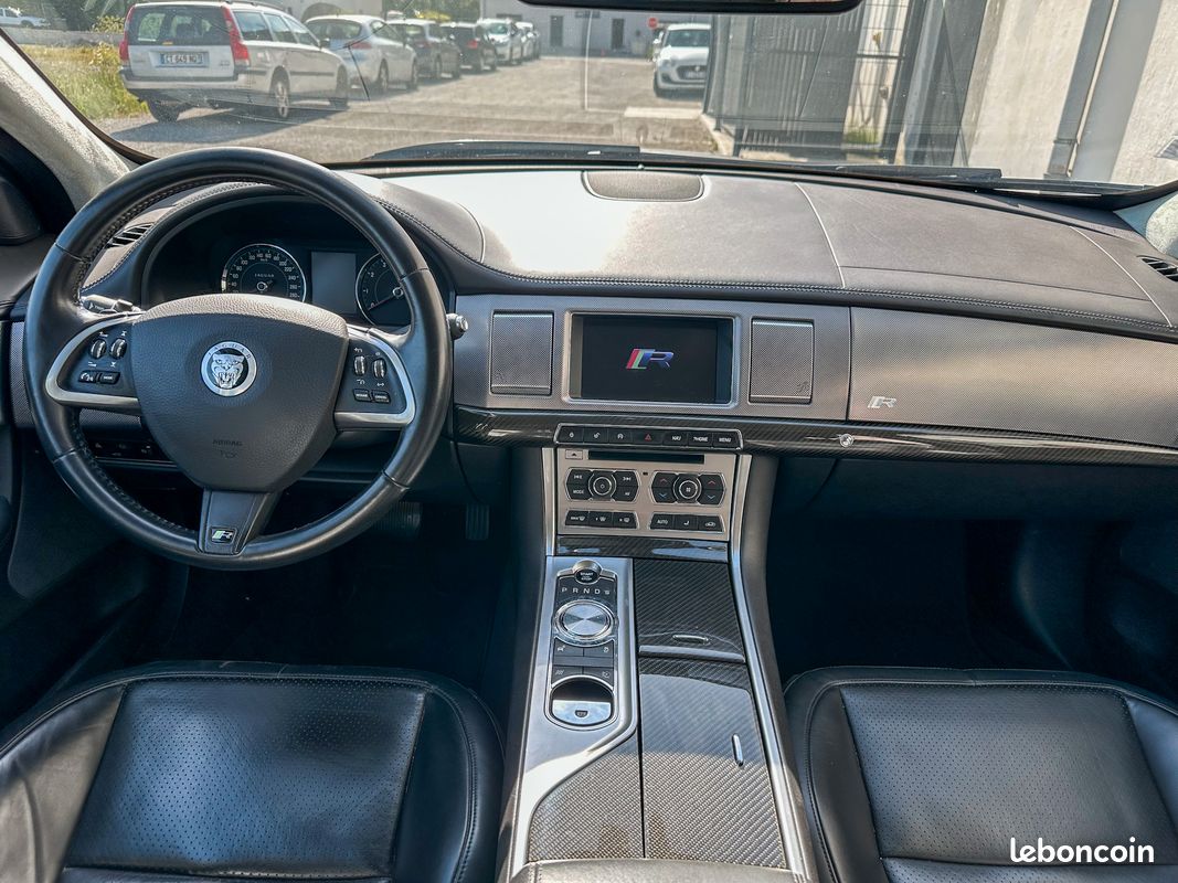Jaguar XFR 5.0 V8 Supercharged 510 - Rarissime Speed Pack - 2ème main - Pack Carbone - Sono Meridian - Keyless (image 10)
