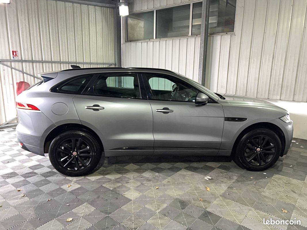 JAGUAR F-Pace 2.0 D - 180 ch AWD BVA8 Chequered Flag (image 4)