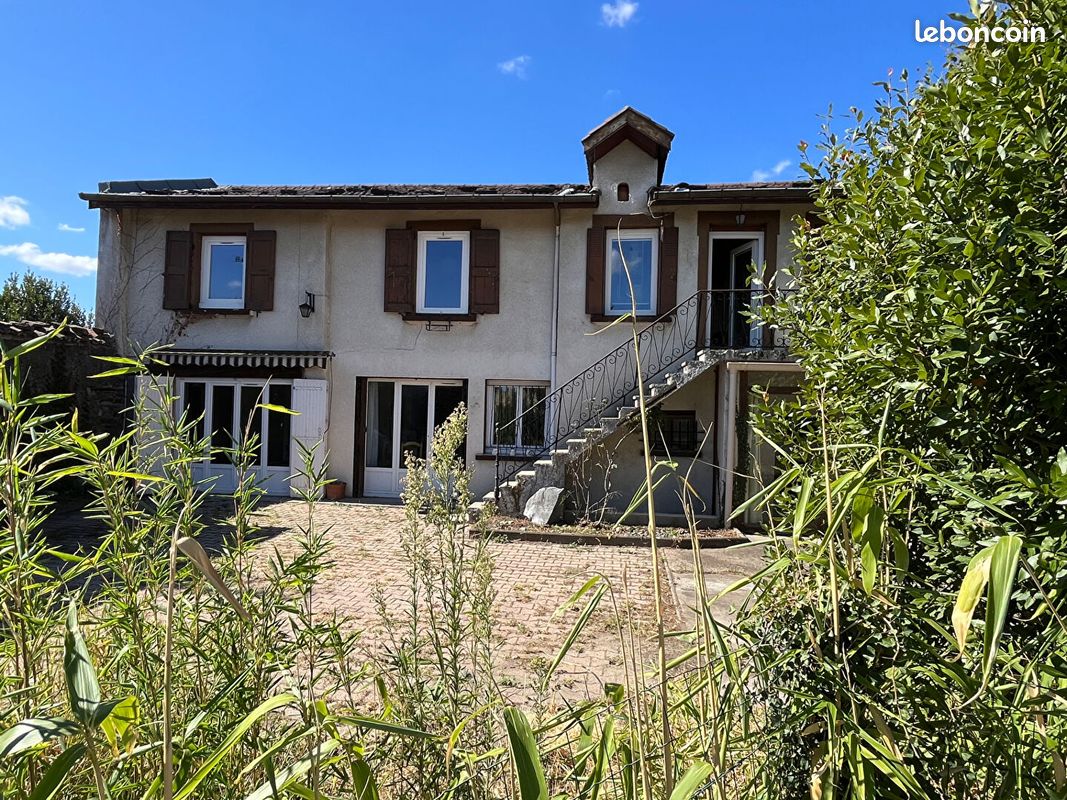 Maison 5 pièces 142 m² · à Tartaras · 142 m² · 280 000 €
