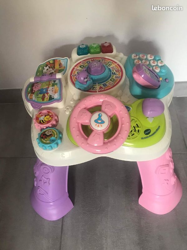 VTech Ma table d'activité bilingue rose (image 2)