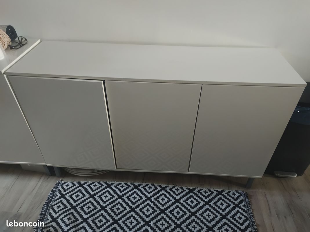 Meuble blanc (image 1)