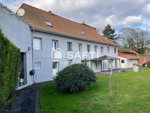 Propriété 6 pièces 157 m²