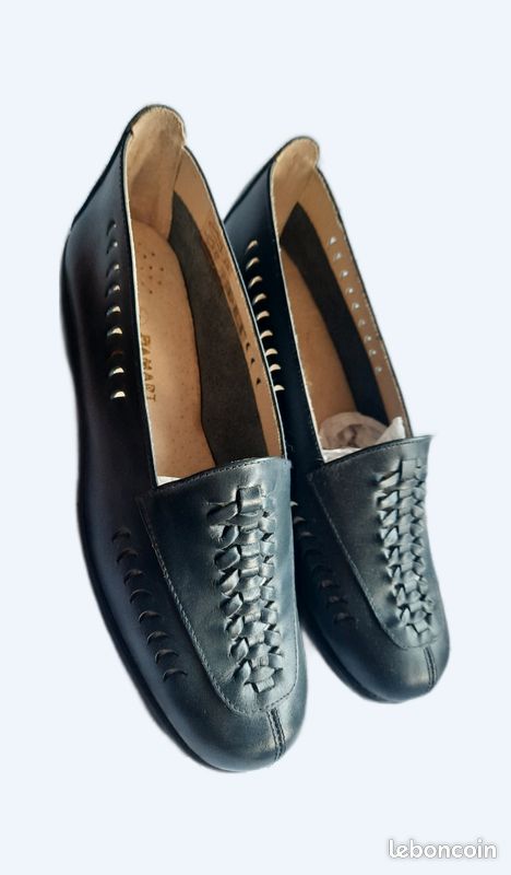 Chaussure Damart bleu marine Pointure 41 neuve (image 1)