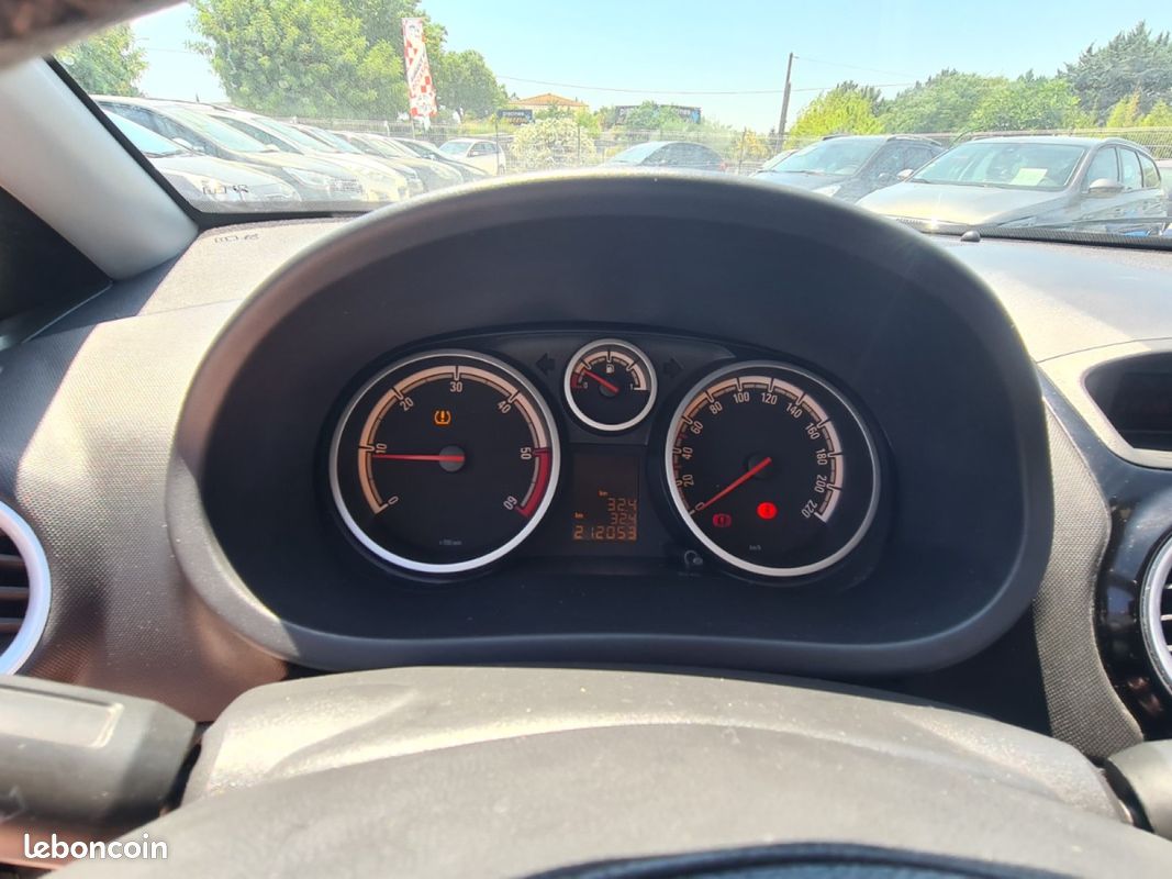 OPEL CORSA 1.3 CDTI - 75 ch Graphite (image 15)