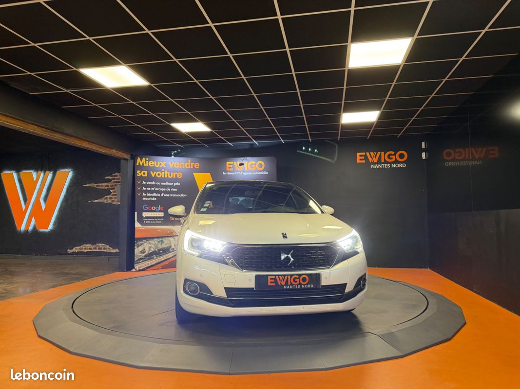 Ds ds 4 1.6 thp 210 sport chic start & stop / caméra de recul (image 13)