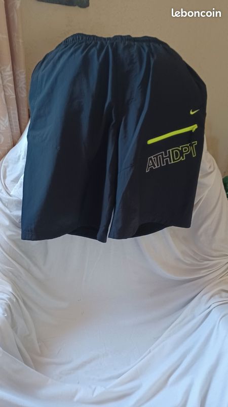 Short / maillot (image 1)
