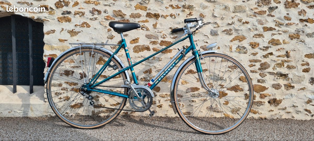 Velo Peugeot Dame Années 1970 Parfait État Duffort 32170 Sport - Loisir Velo Peugeot Dame Années 1970 Parfait État Duffort 32170 Sport - Loisir
