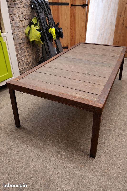Table basse industrielle (image 1)