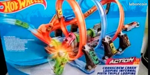 Circuit hotweels looping infernal (image 2)