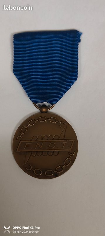 Médaille fédération des déporter du travaille (image 1)