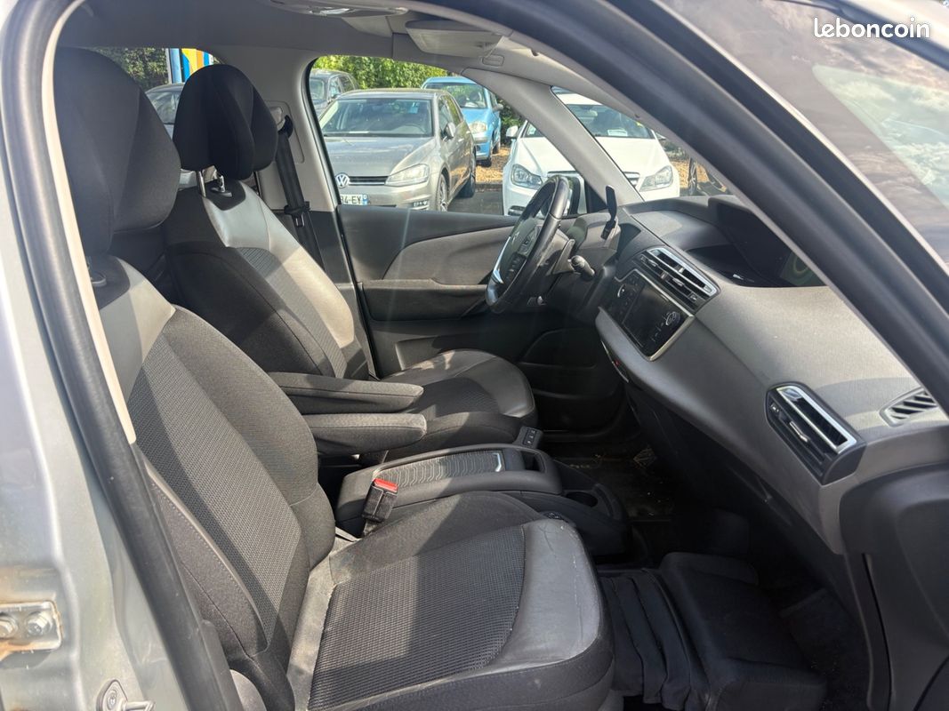 Citroën C4 Picasso GRAND C4 PICASSO 2.0HDI 150CH PACK EXCLUSIVE EAT6 7 PLACES (image 14)