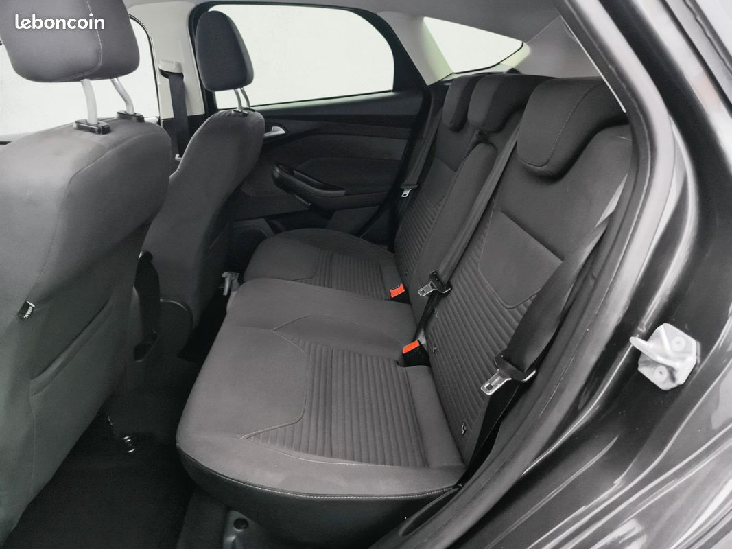 FORD Focus 1.0 EcoBoost 125 S&S Titanium (image 10)
