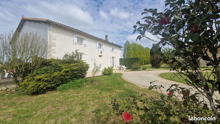 Propriété 6 pièces 268 m²