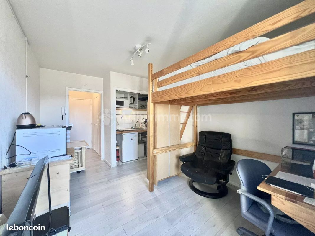 Appartement 1 pièce 18 m² · à Clermont-Ferrand · 18 m² · 540 €