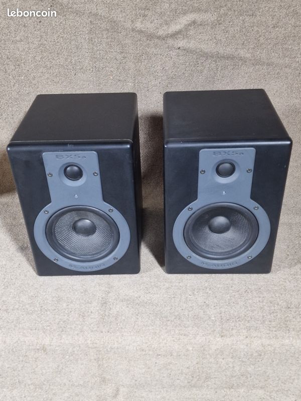 M AUDIO BX5 D3 Bundle 2 - Enceinte de monitoring