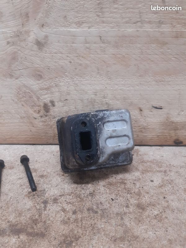 Pot d'échappement taille haie echo hc 1500 (image 3)
