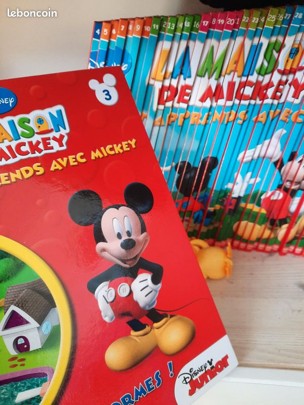 47 dvd + 50 livres mickey (image 2)
