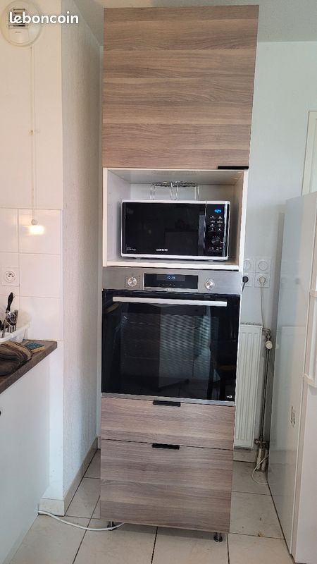 Armoire four/micro-ondes Metod Ikea. 2 tiroirs et 1 portes (image 1)