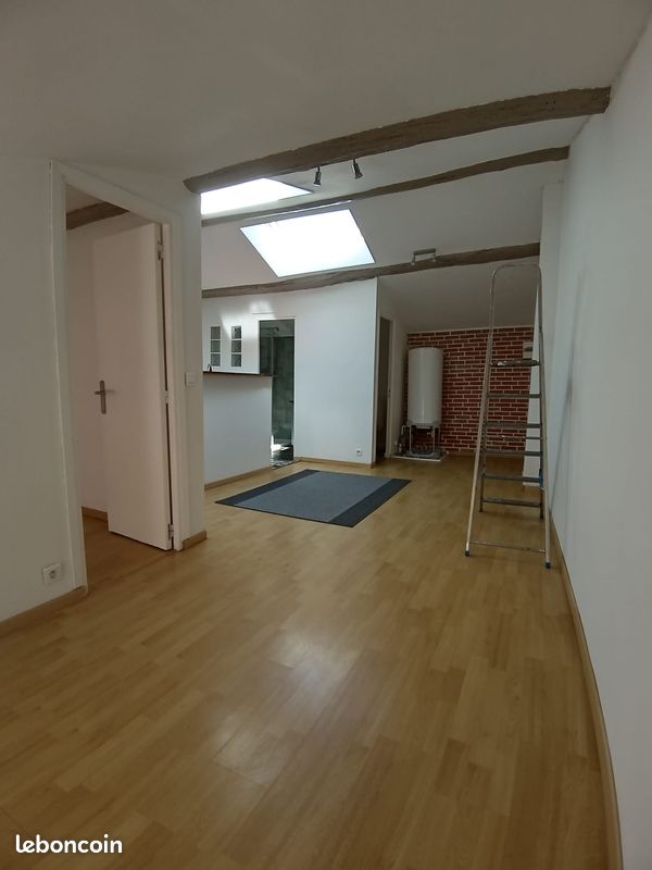 Appartement 2 pièces 35 m² · à Fréjus · 35 m² · 660 €/mois