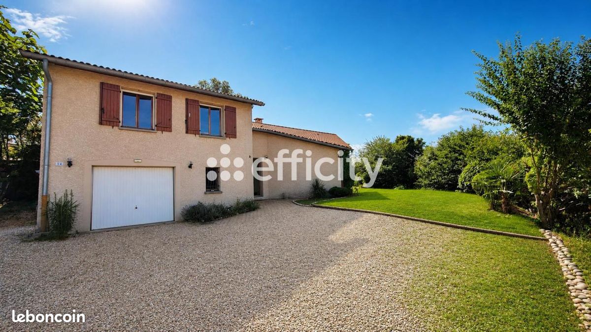 Maison 6 pièces 120 m² · à Montanay · 120 m² · 560 000 €