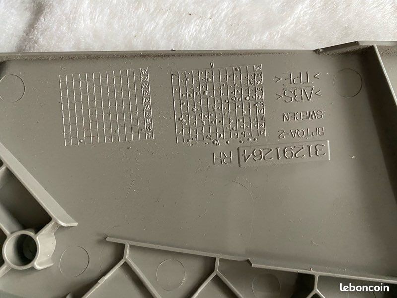 Support de commande siège xc90 (image 2)