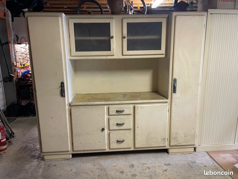 Meuble De Cuisine MADO Années 1950 – Beige, Bois, Dimensions Généreuses