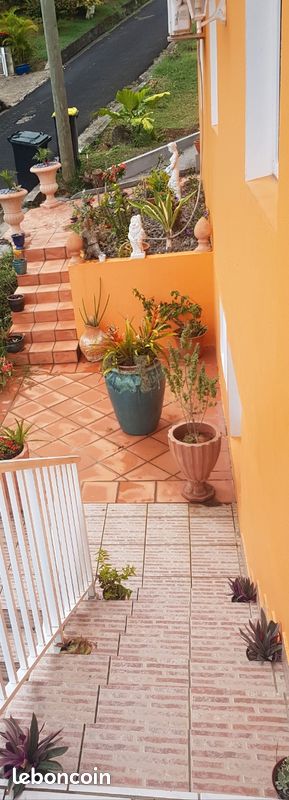 Maison 5 pièces 110 m² · à Le Lamentin · 110 m² · 1 650 €/mois