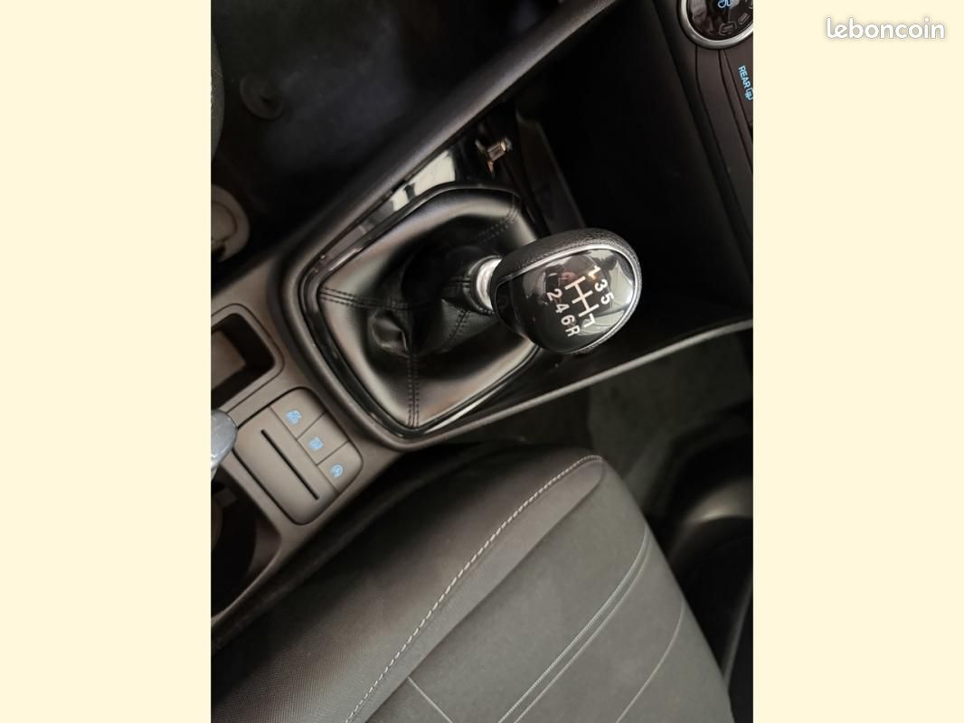 Ford Fiesta 1.0 ECOBOOST 100CH S&S BVM6 TREND (image 16)