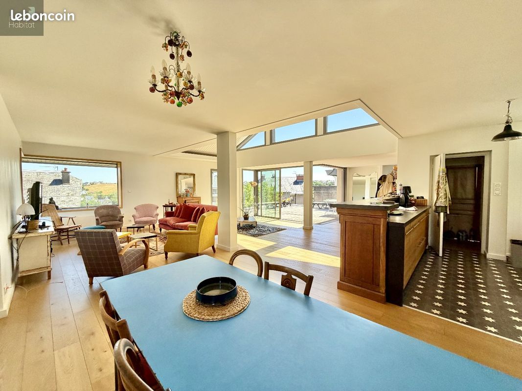 Maison 6 pièces 272 m² · à Rodez · 272 m² · 649 000 €