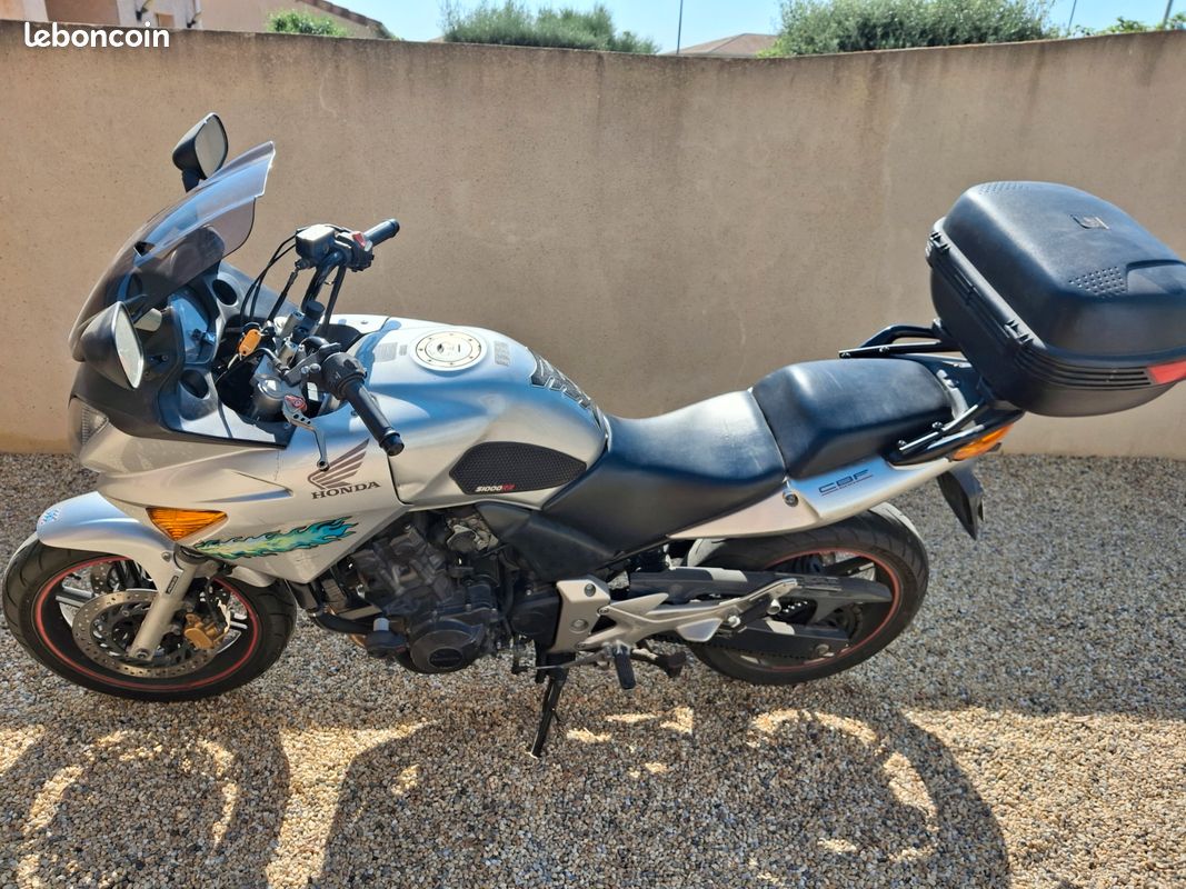 Honda 600 (image 2)