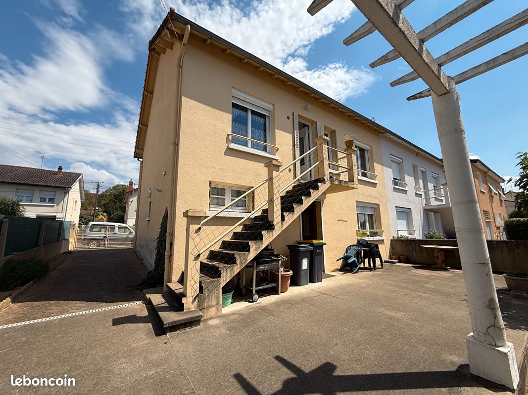 Maison 4 pièces 105 m² · à Montluçon · 105 m² · 98 000 €