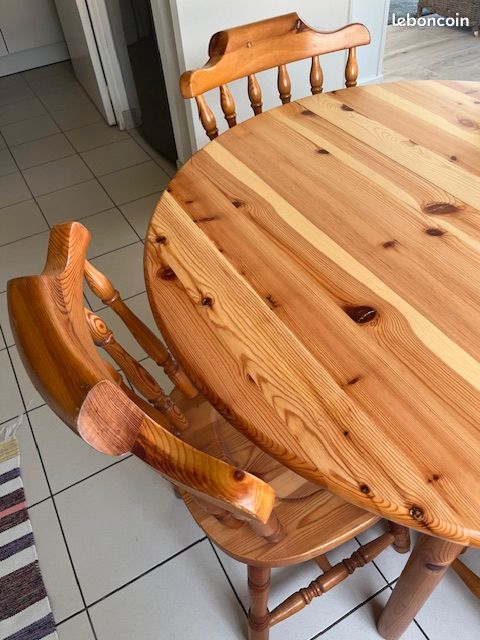 Table et 4 chaises en pin (image 3)