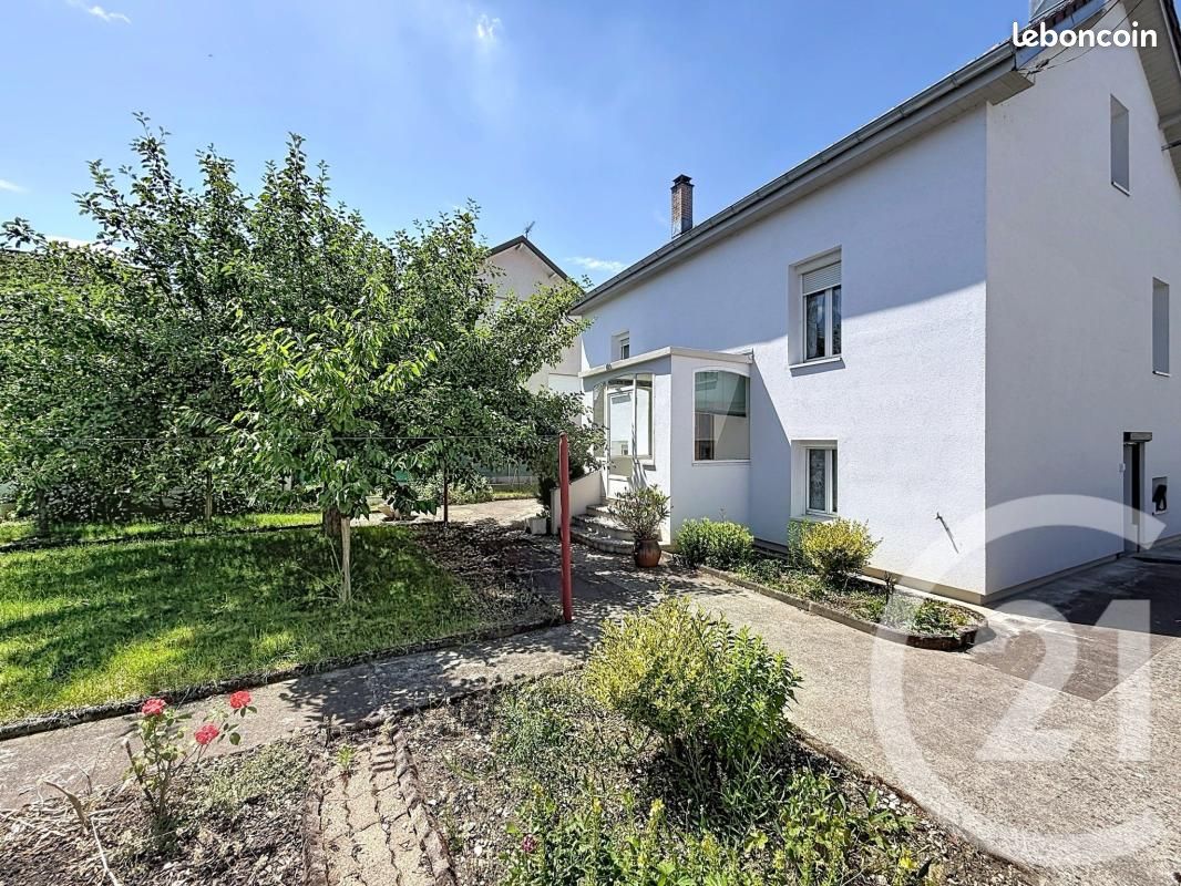 Maison 6 pièces 141 m² · à Exincourt · 141 m² · 129 000 €