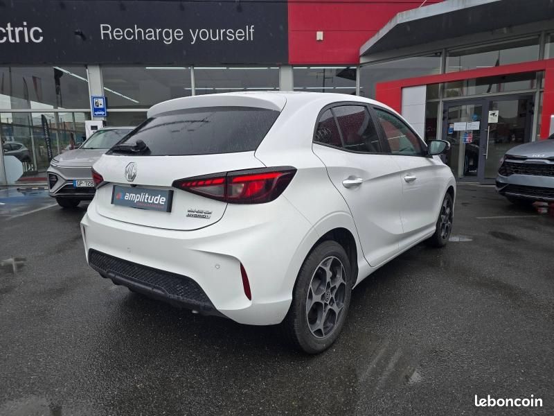 Mg motor MG3 Hybrid+ 195ch Luxury (image 2)