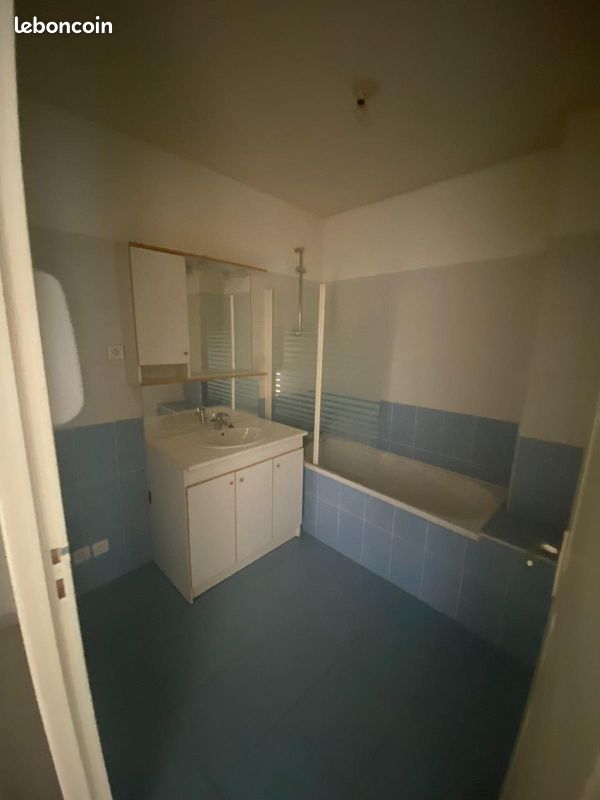 Appartement a louer saint-chamond - 3 pièce(s) - 67 m2 - Surfyn