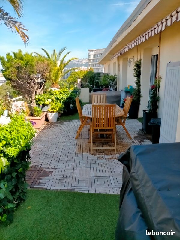 Appartement 13 pièces 230 m² · à Toulon · 230 m² · 899 000 €