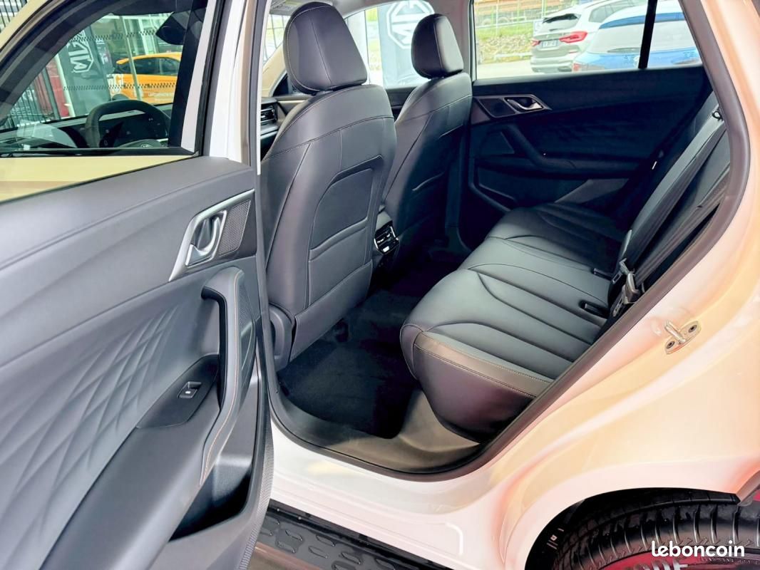 MG EHS III 1.5T GDI HYBRIDE RECHARGEABLE PHEV LUXURY 272 ch 5p (image 29)