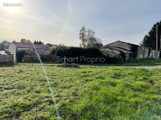 Terrain 537 m² Romegoux