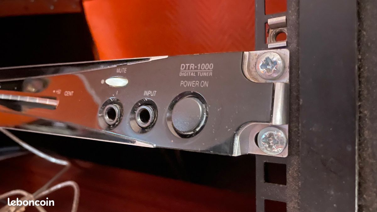 Korg DTR 1000 - Accordeur en rack (image 2)