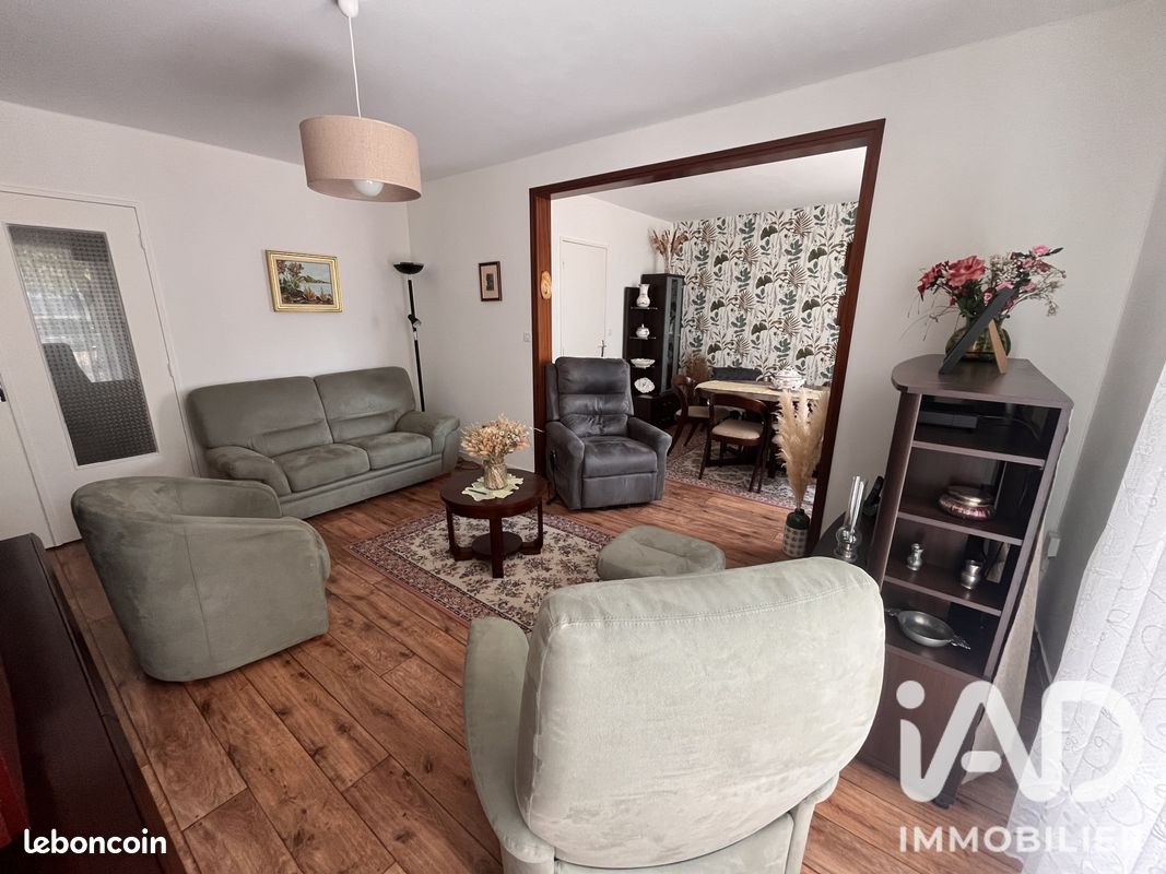 Appartement 3 pièces 79 m² · à Chartres · 79 m² · 129 000 €