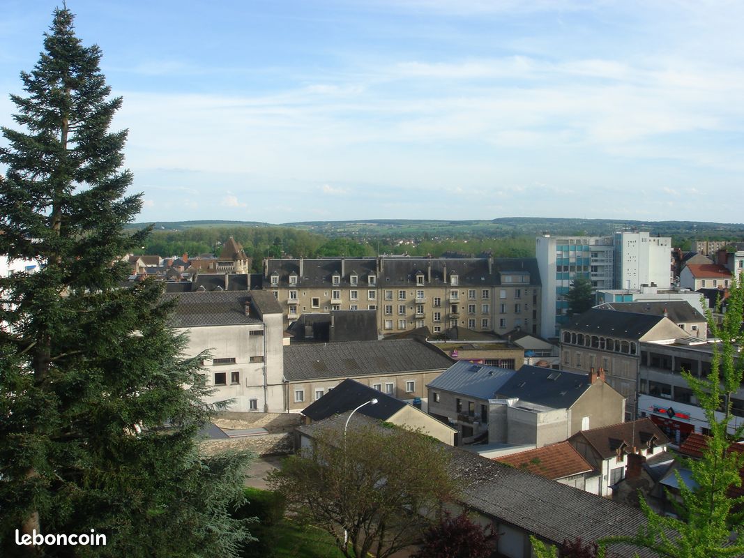 Appartement 3 pièces 70 m² · à Nevers · 70 m² · 648 €/mois