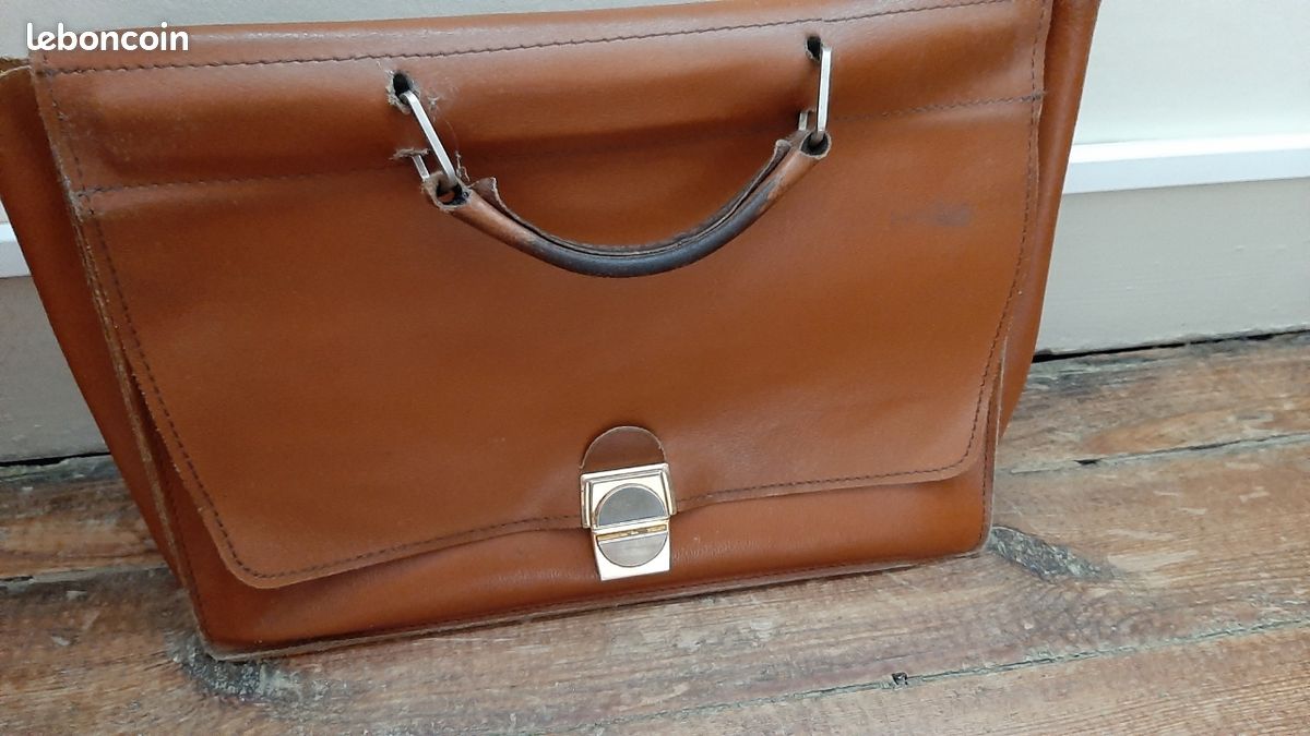 Cartable cuir (image 1)