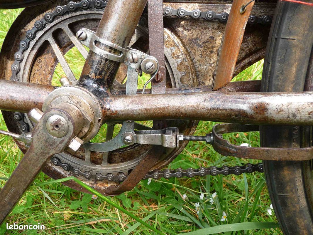 Vélo La Française Diamant col de cygne 1900 - 1920 - Vélos