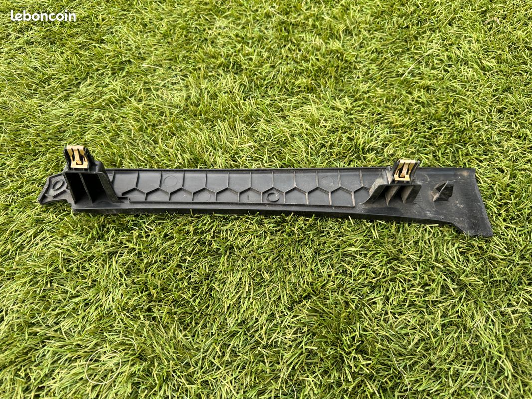 Plastique intérieur Dodge Challenger SRT Hellcar 2015 (image 2)