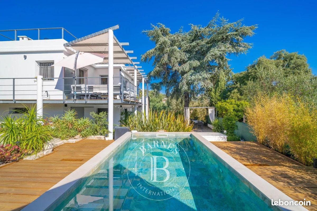Maison 4 pièces 110 m² · à Mandelieu-la-Napoule · 110 m² · 1 090 000 €